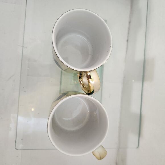 Set of 2 Vintage Metallic Christmas Mugs - Picture 4 of 5